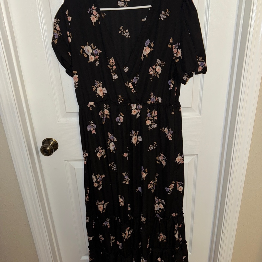 Black and Pink Puff Sleeve Maxi Sundress